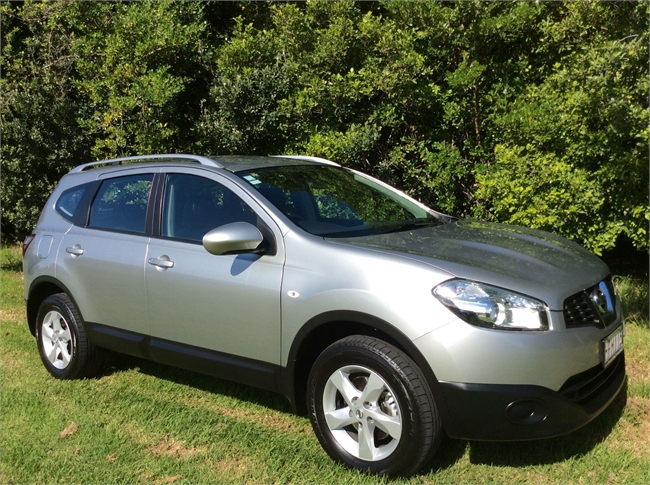 Nissan qashqai 7 seater used #3