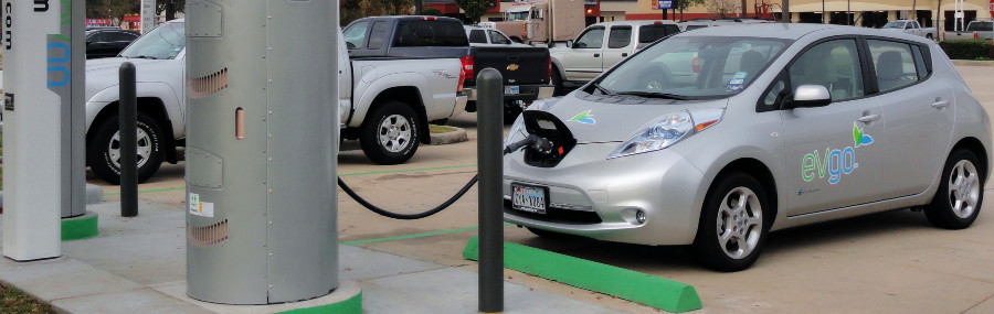 Nissan Leaf charging