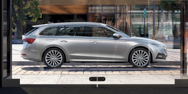 It adds to the Skoda Octavia wagon price, but you can fit it with up to 19" alloy wheels.