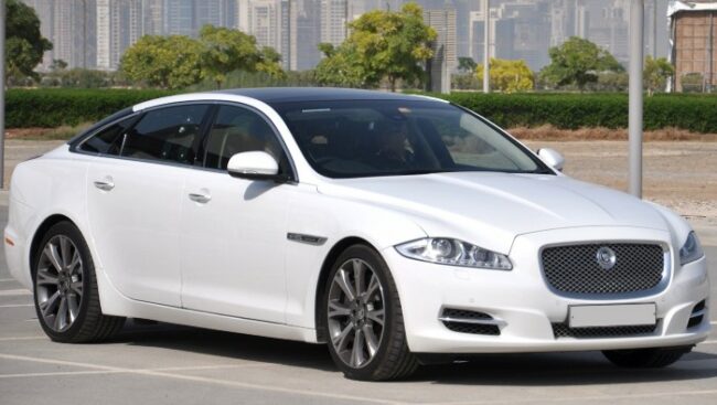 Jaguar XJ